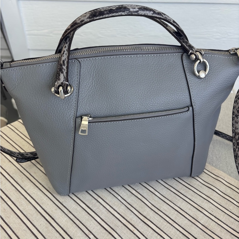 Coach Pebble Leather Gray Handbag with Subtle Animal Print handle detail. NWOT. - Picture 4 of 6